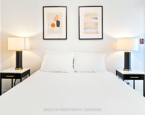 Photo 49 at 3205 - 15 Fort York Boulevard, Waterfront Communities C1, Toronto