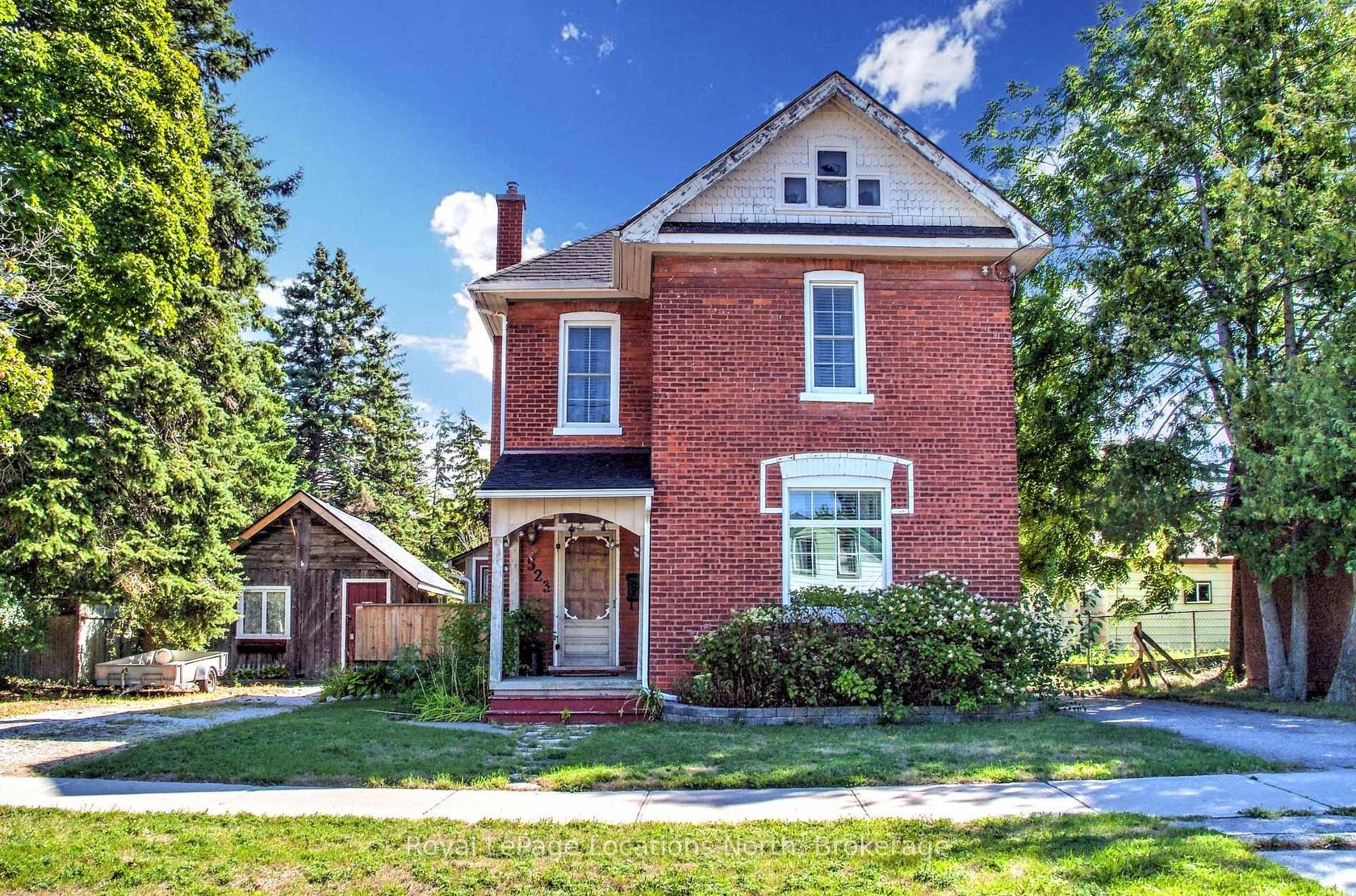 523 Hurontario Street, Collingwood by Loree Meneguzzi Real Estate 523 Hurontario Street, Collingwood