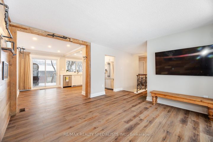 Photo 6 at 14 Marsden Crescent, Bram East, Brampton
