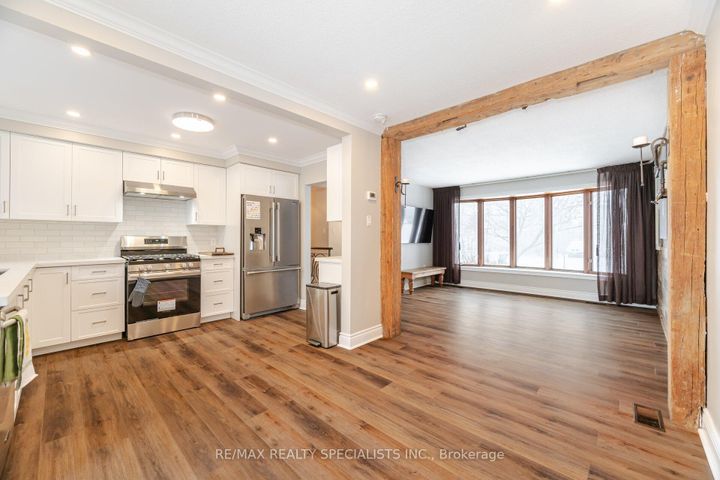 Photo 8 at 14 Marsden Crescent, Bram East, Brampton
