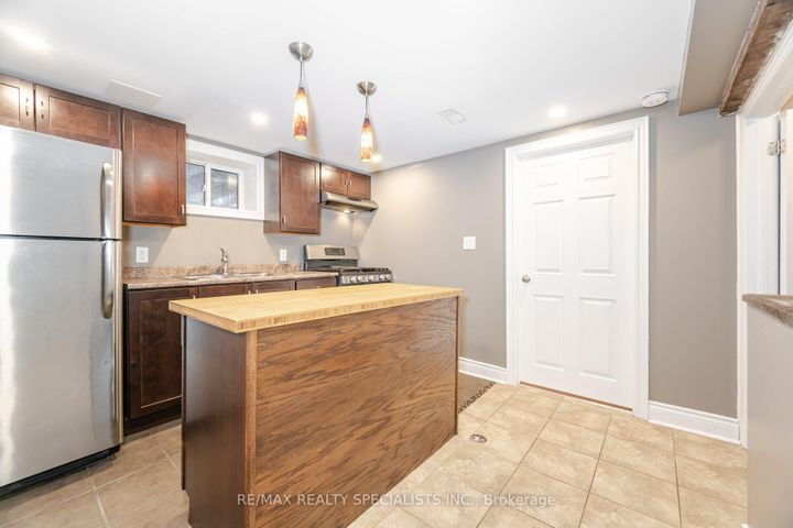 Photo 22 at 14 Marsden Crescent, Bram East, Brampton