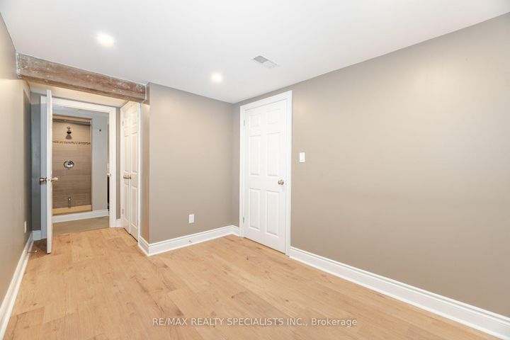 Photo 31 at 14 Marsden Crescent, Bram East, Brampton