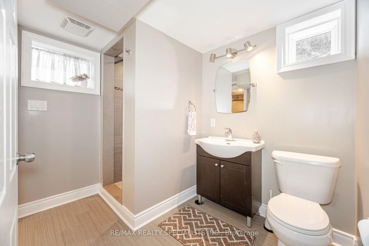 Photo 33 at 14 Marsden Crescent, Bram East, Brampton