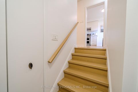 Photo 4 at 72 Painted Post Drive, Woburn, Toronto Photo 4 at 72 Painted Post Drive, Woburn, Toronto