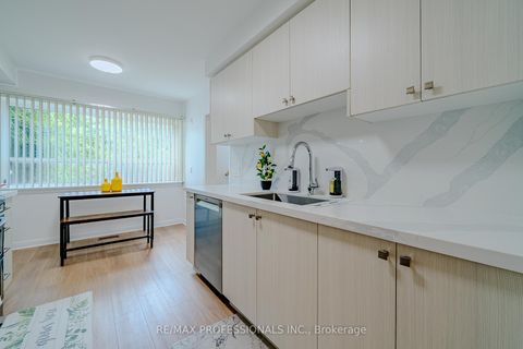 Photo 11 at 72 Painted Post Drive, Woburn, Toronto