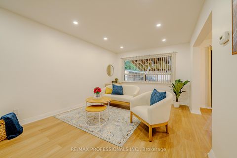 Photo 12 at 72 Painted Post Drive, Woburn, Toronto