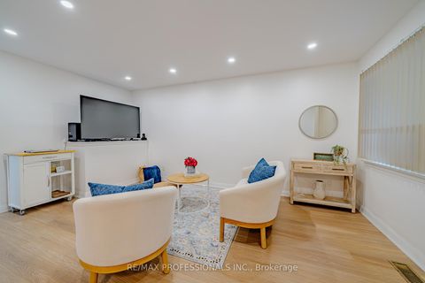 Photo 14 at 72 Painted Post Drive, Woburn, Toronto