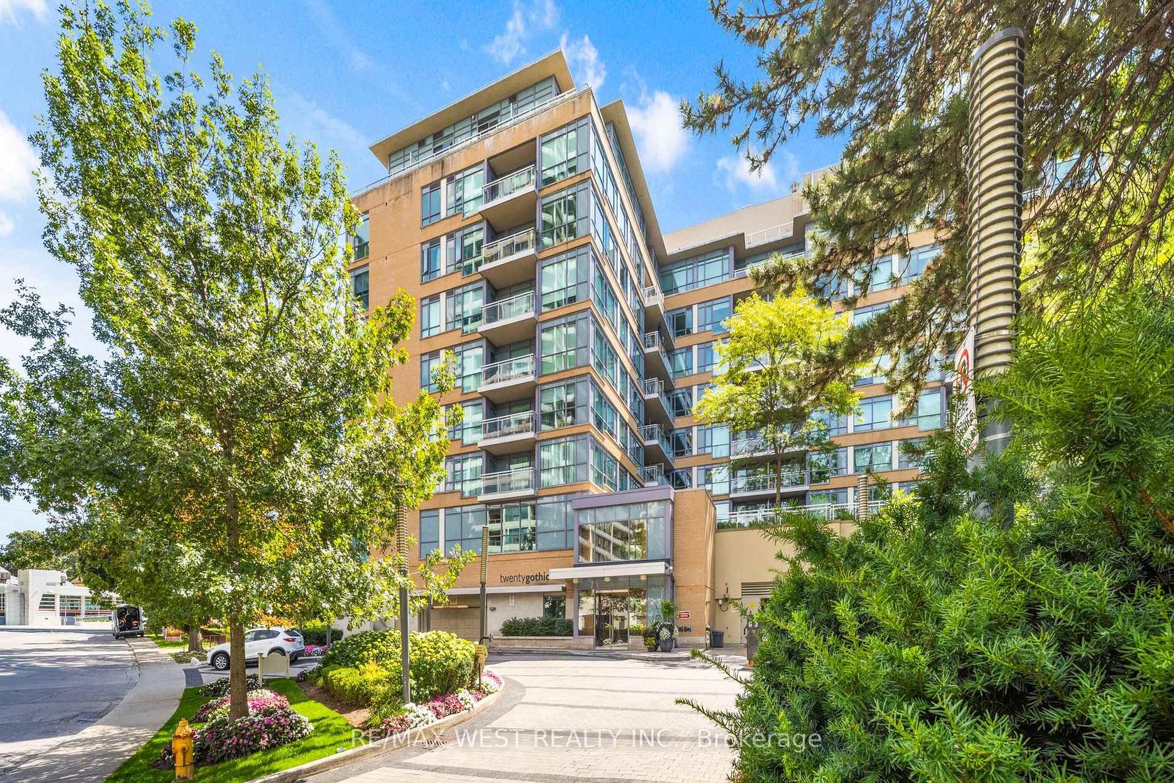 412 - 20 Gothic Avenue, High Park North, Toronto 