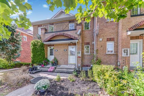 Photo 1 at 102 - 2 Hedge End Road, Rouge E11, Toronto