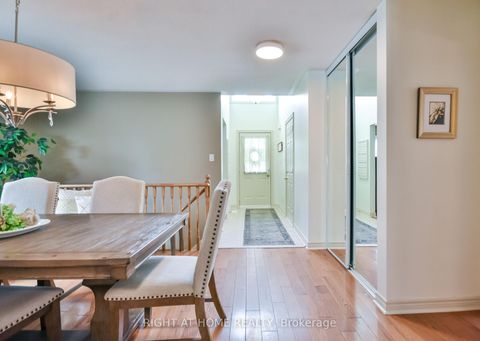Photo 7 at 13 Couples Court, East Bayfield, Barrie
