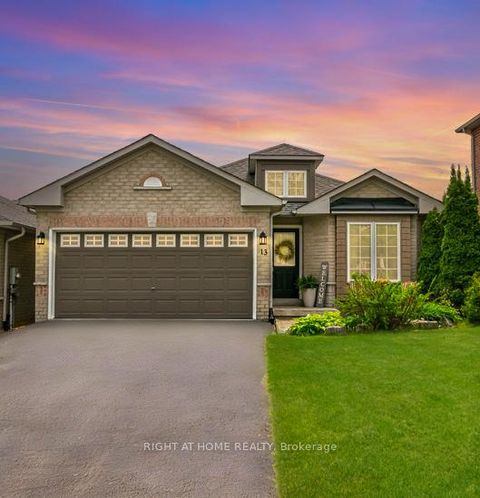 Photo 46 at 13 Couples Court, East Bayfield, Barrie