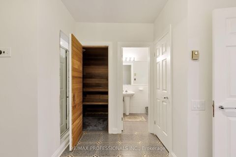 Photo 33 at 6A Edenbrook Hill, Humber Valley, Toronto