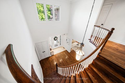 Photo 23 at 1246 Old Carriage Way, GA Glen Abbey, Oakville