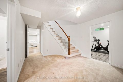 Photo 34 at 1246 Old Carriage Way, GA Glen Abbey, Oakville