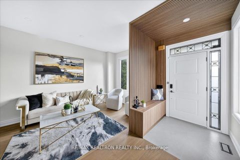 Photo 5 at 51 Verdi Road, Oak Ridges, Richmond Hill