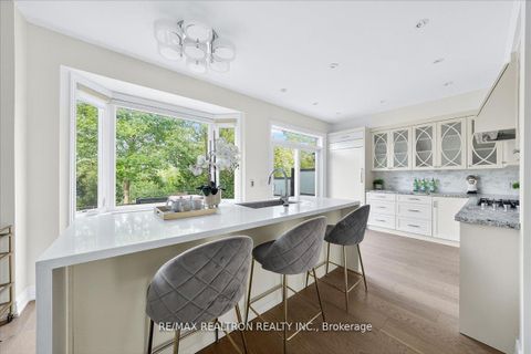 Photo 12 at 51 Verdi Road, Oak Ridges, Richmond Hill