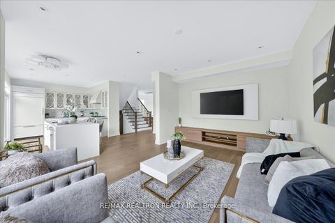Photo 21 at 51 Verdi Road, Oak Ridges, Richmond Hill