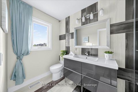 Photo 34 at 51 Verdi Road, Oak Ridges, Richmond Hill
