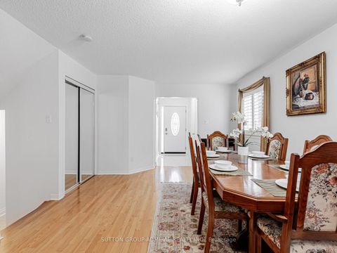 Photo 4 at 185 Foxfield Crescent, Patterson, Vaughan