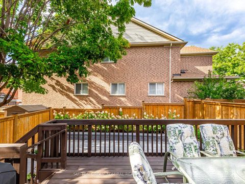 Photo 31 at 185 Foxfield Crescent, Patterson, Vaughan