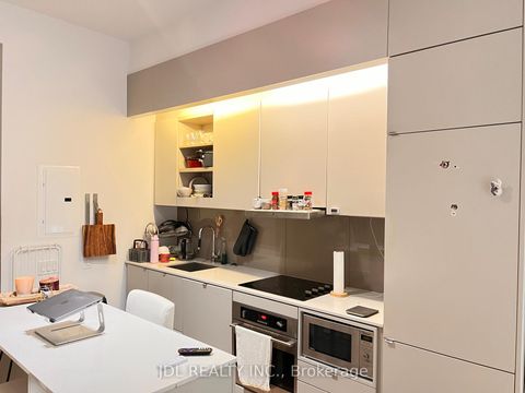 Photo 7 at 509 - 101 Peter Street, Waterfront Communities C1, Toronto