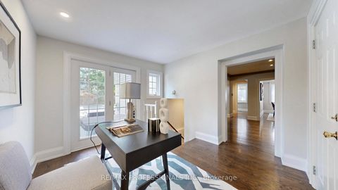 Photo 12 at 5 Grasspoint Crescent, Markland Wood, Toronto