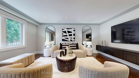 Photo 18 at 5 Grasspoint Crescent, Markland Wood, Toronto