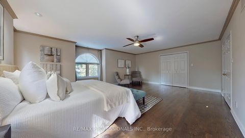 Photo 21 at 5 Grasspoint Crescent, Markland Wood, Toronto