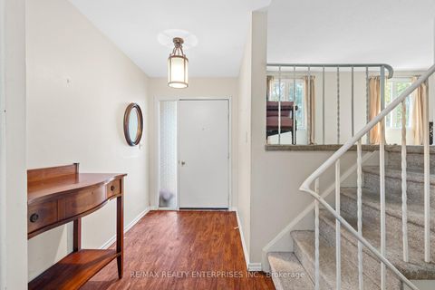 Photo 3 at 1245 Lakeview Drive, FA Falgarwood, Oakville