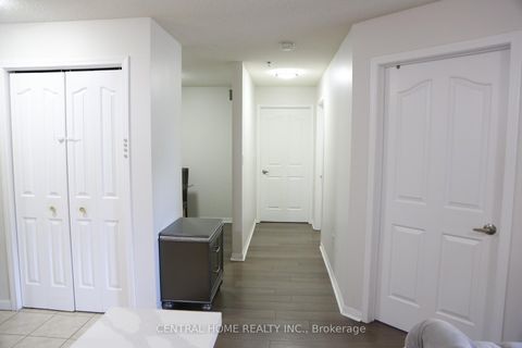 Photo 2 at 329 - 5225 Finch Avenue, Agincourt North, Toronto