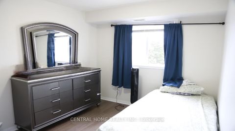 Photo 9 at 329 - 5225 Finch Avenue, Agincourt North, Toronto