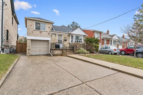Photo 2 at 23 Allingham Gardens, Clanton Park, Toronto
