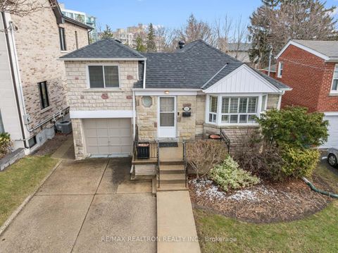 Photo 32 at 23 Allingham Gardens, Clanton Park, Toronto