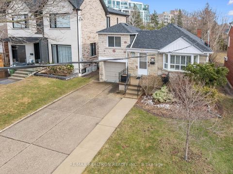 Photo 33 at 23 Allingham Gardens, Clanton Park, Toronto