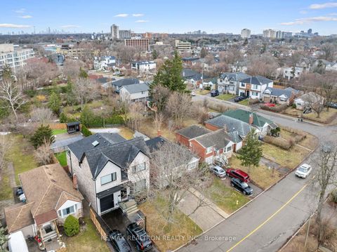 Photo 36 at 23 Allingham Gardens, Clanton Park, Toronto