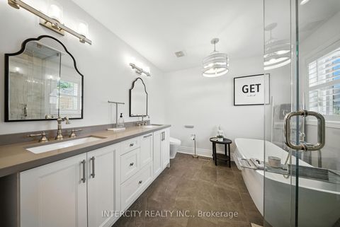 Photo 20 at 74 Terme Avenue, Vellore Village, Vaughan