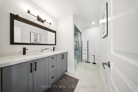 Photo 23 at 74 Terme Avenue, Vellore Village, Vaughan