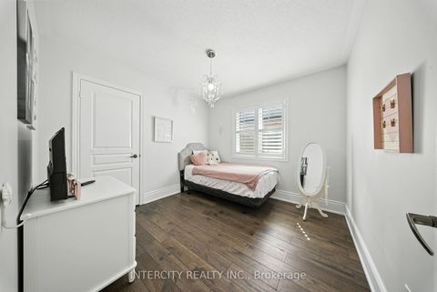 Photo 24 at 74 Terme Avenue, Vellore Village, Vaughan