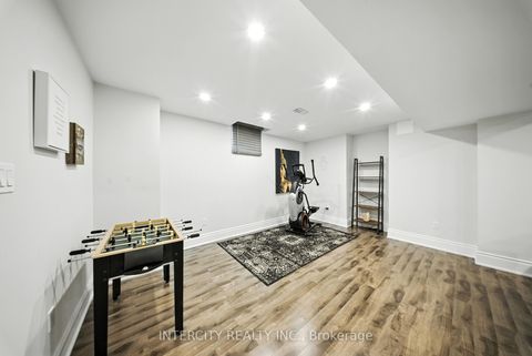 Photo 31 at 74 Terme Avenue, Vellore Village, Vaughan