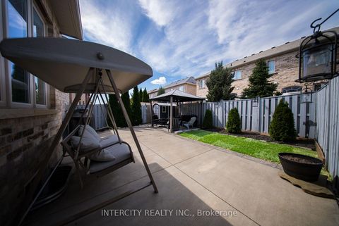 Photo 35 at 74 Terme Avenue, Vellore Village, Vaughan