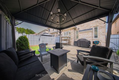 Photo 36 at 74 Terme Avenue, Vellore Village, Vaughan