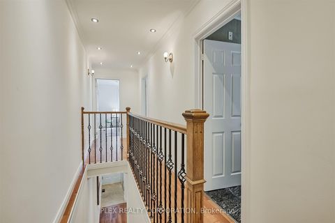 Photo 15 at 192 Coxwell Avenue, Coxwell, Toronto