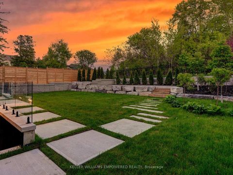 Photo 7 at 69 Snively Street, Oak Ridges Lake Wilcox, Richmond Hill