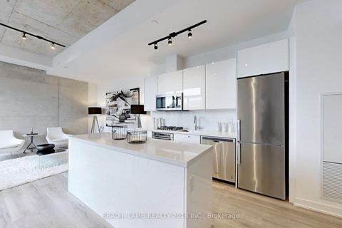 Photo 8 at 321 - 55 Ontario Street, Moss Park, Toronto