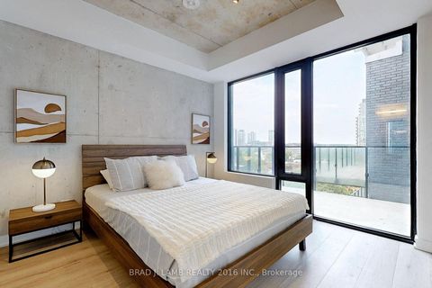 Photo 12 at 321 - 55 Ontario Street, Moss Park, Toronto