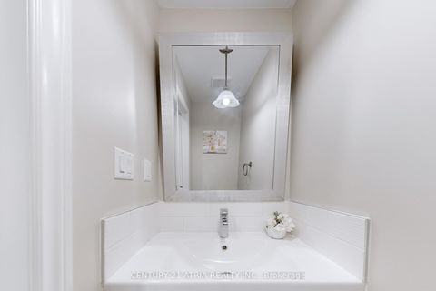 Photo 21 at 60 Steepleview Crescent, North Richvale, Richmond Hill