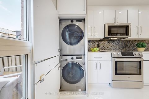 Photo 22 at 60 Steepleview Crescent, North Richvale, Richmond Hill
