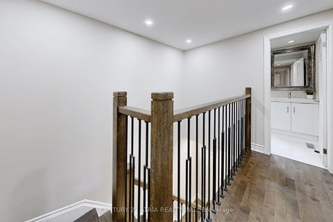 Photo 27 at 60 Steepleview Crescent, North Richvale, Richmond Hill