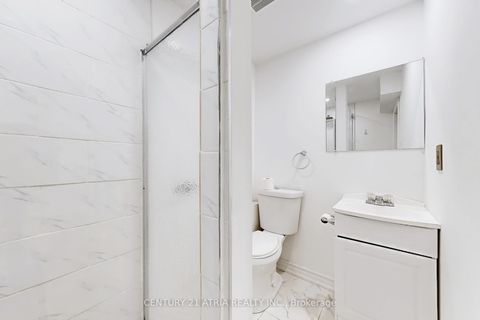 Photo 40 at 60 Steepleview Crescent, North Richvale, Richmond Hill