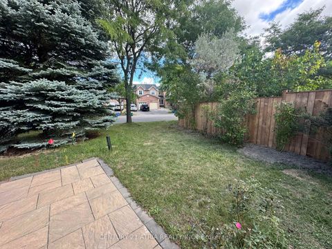 Photo 43 at 60 Steepleview Crescent, North Richvale, Richmond Hill